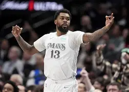 开云（中国）-蒂姆与30激战中国队分钟达拉斯独行侠防线松动，毕尔巴鄂竞技冲刺阶段战术微调直接炸裂的简单介绍