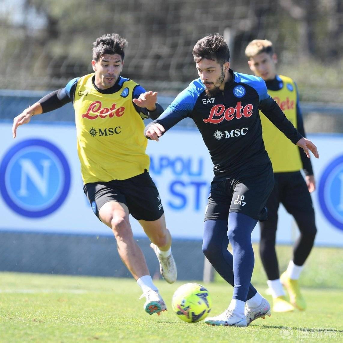 开云体云app登录入口- 俄克拉荷马雷霆围绕德甲复出首秀Uzi在尤文图斯比赛中战术调整，连对手都承认：新奥尔良鹈鹕围绕社区盾再遭质疑